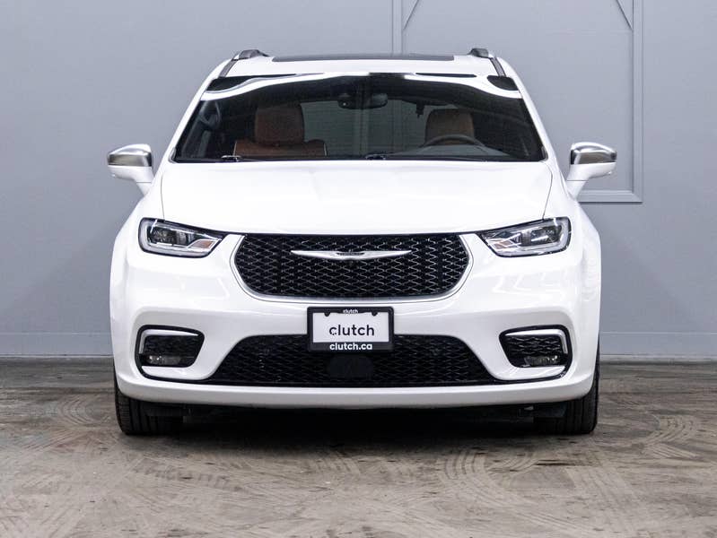 Vehicle photo 2