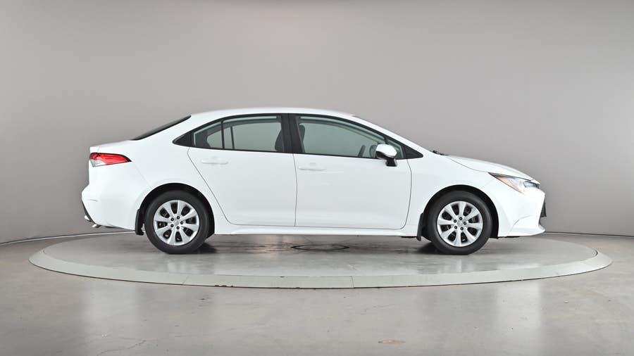Vehicle photo 4