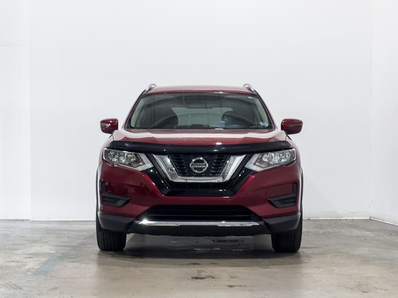 Vehicle photo 2