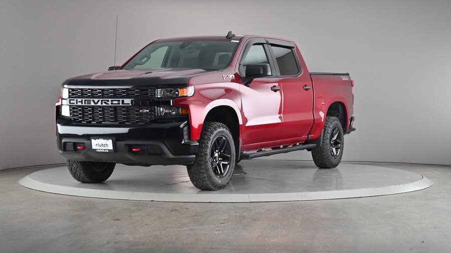 Vehicle photo 2