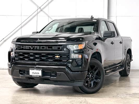 Chevrolet Silverado 1500 Custom Crew Cab 5 3/4 ft 4x4