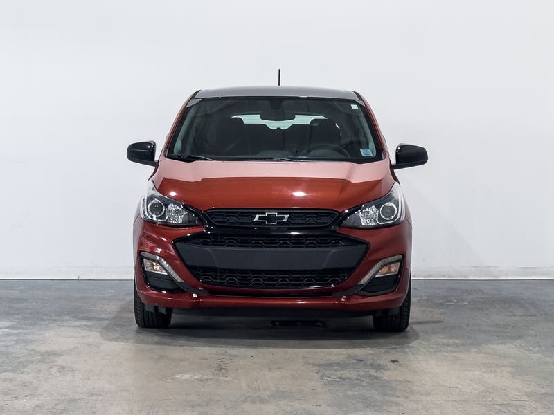 Vehicle photo 2