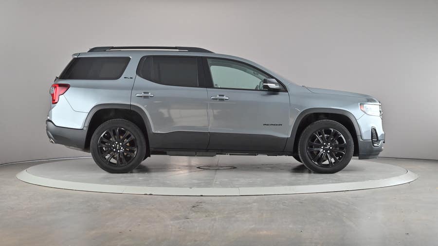 Vehicle photo 4