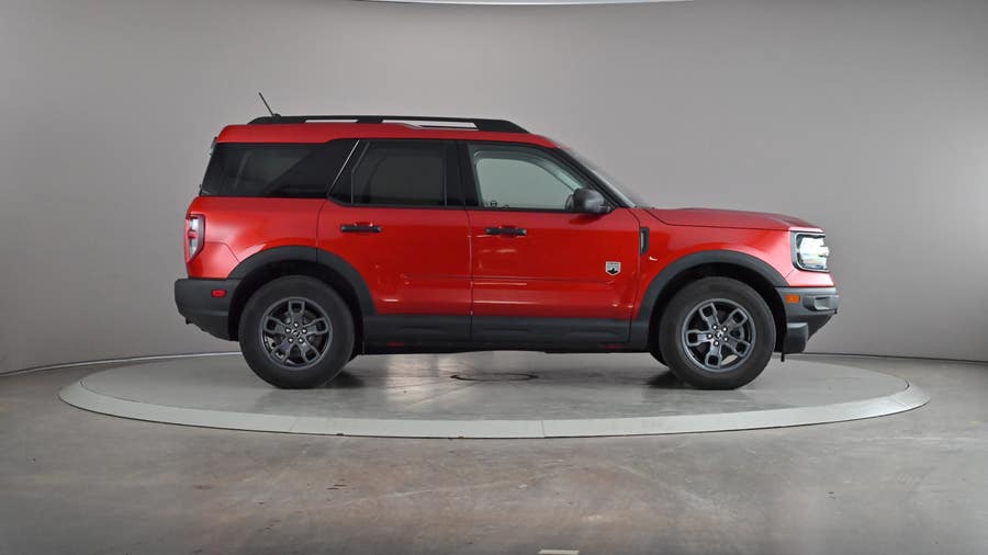 Vehicle photo 4