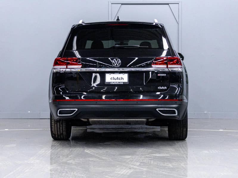 Vehicle photo 4