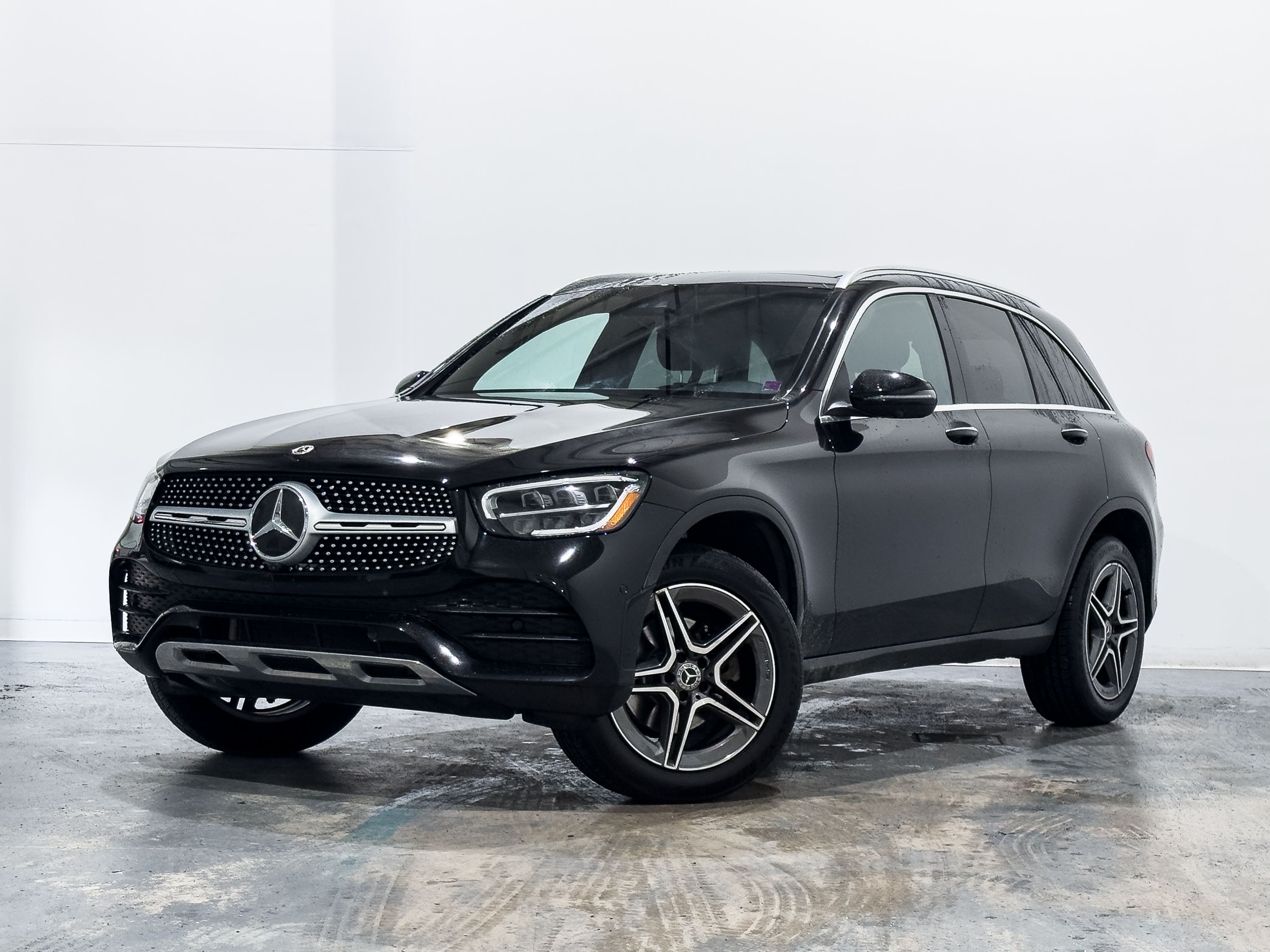  2022 Mercedes-Benz GLC 300 SUV 4MATIC   