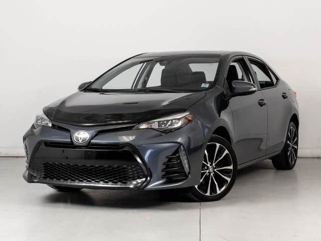Toyota Corolla SE