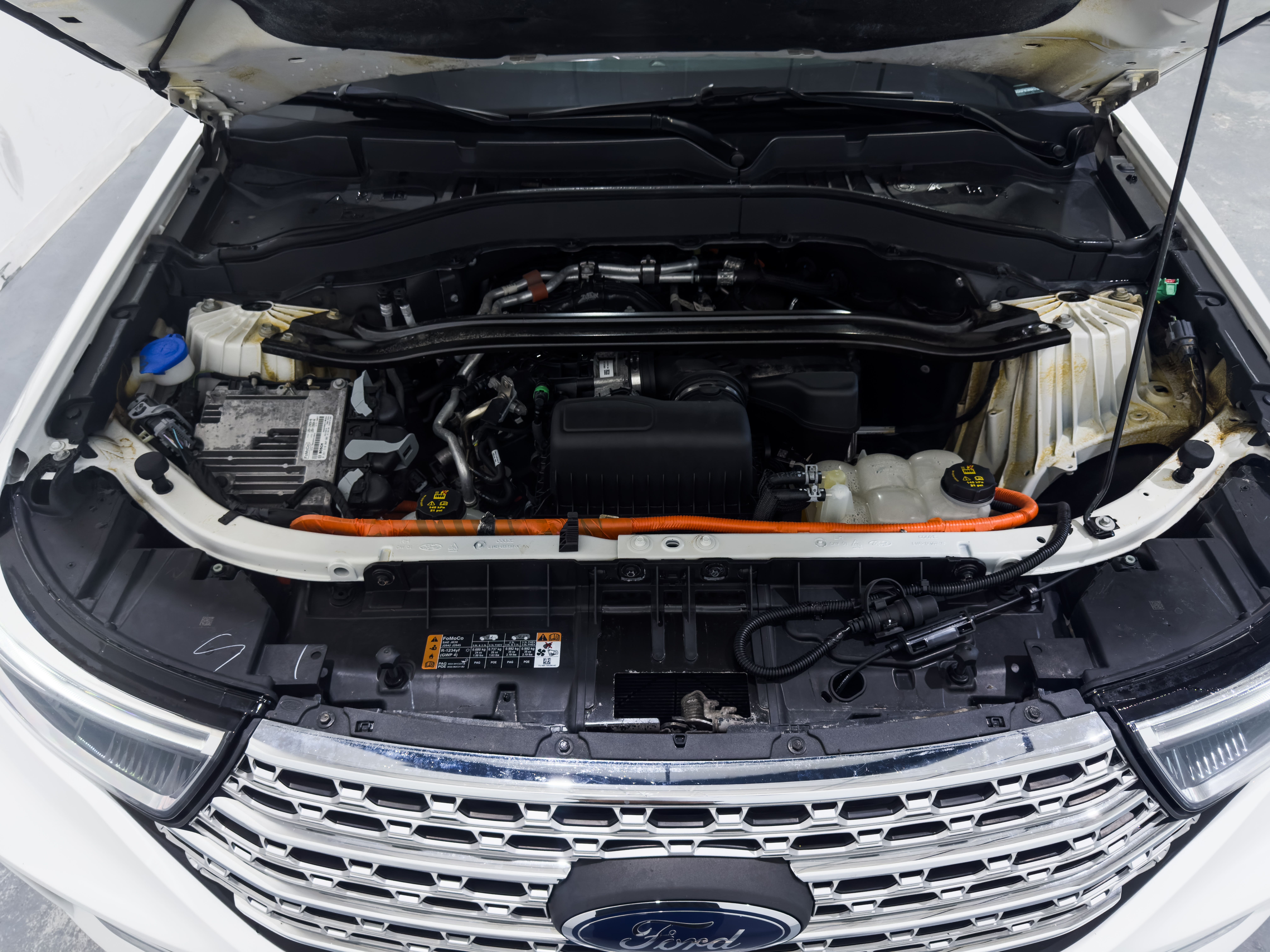  2021 Ford Explorer Hybrid Limited AWD   