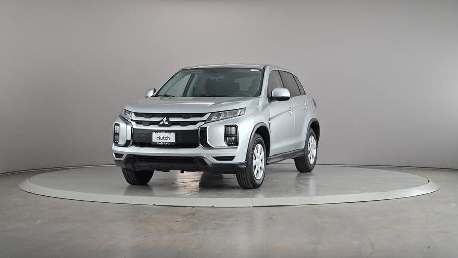 Vehicle photo 2