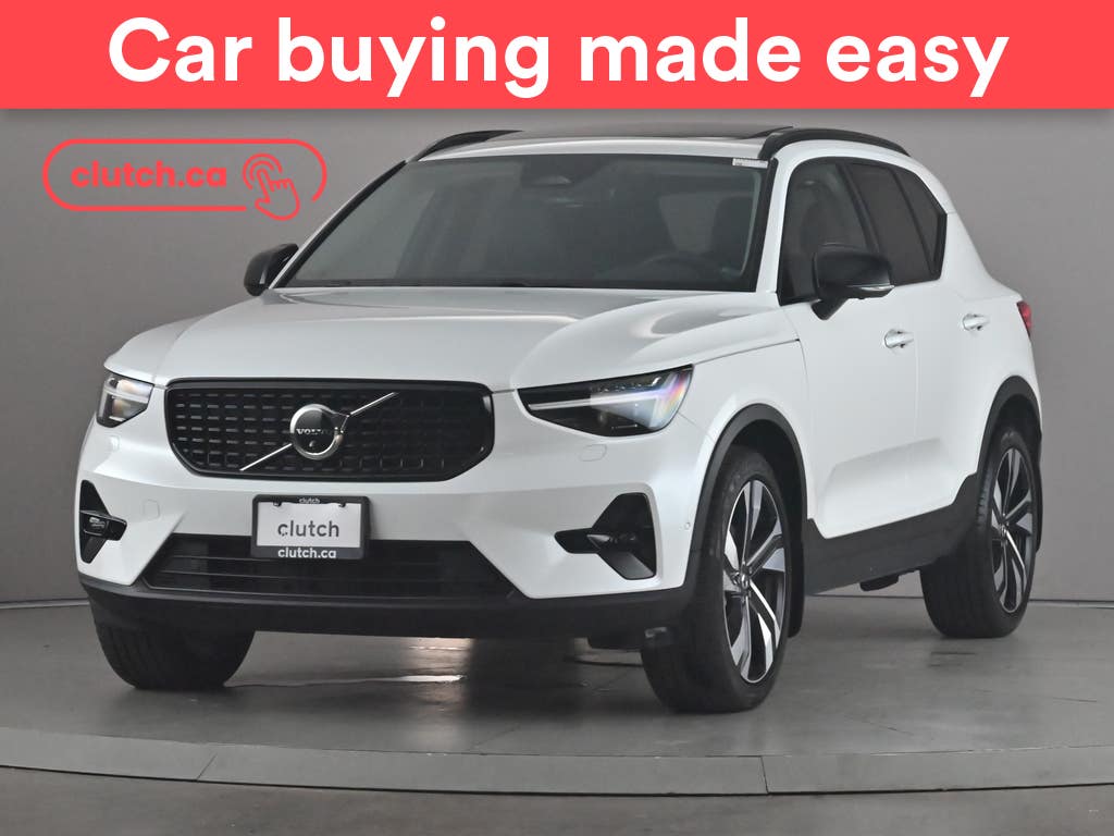 White 2023 Volvo XC40 B5 Ultimate Dark Theme AWD SUV / Crossover All-Wheel Drive Automatic