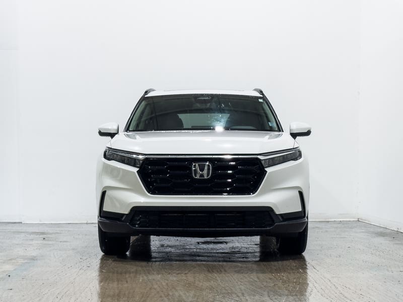 Vehicle photo 2