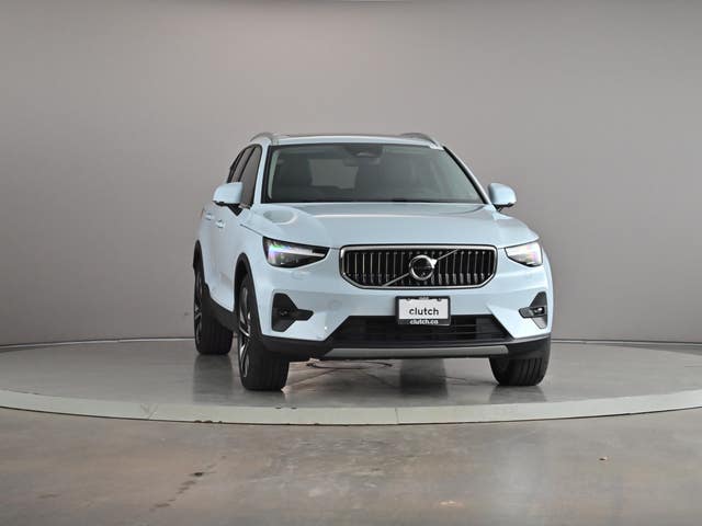 2024 Volvo XC40