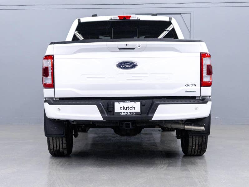 Vehicle photo 4