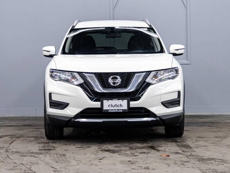 Vehicle photo 2