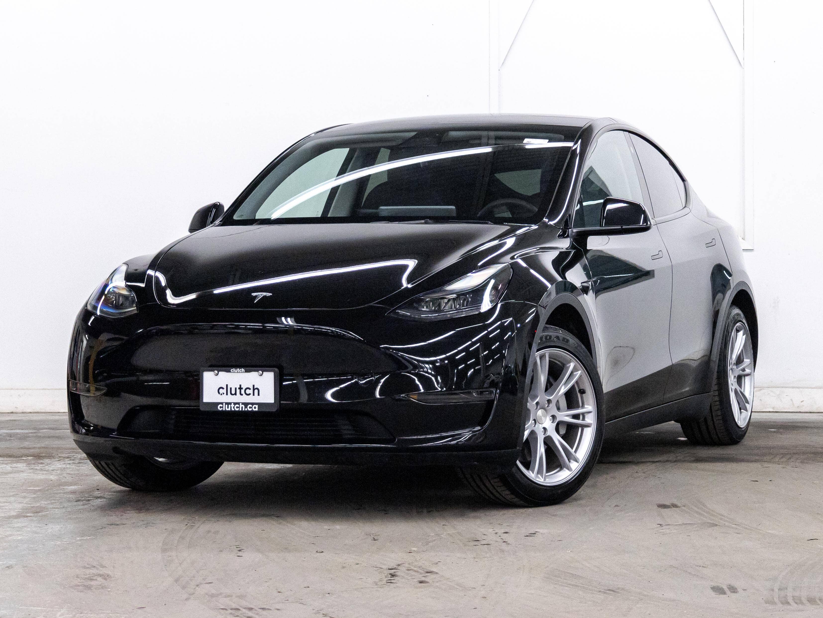 2023 Tesla Model Y RWD