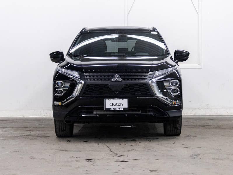 Vehicle photo 2