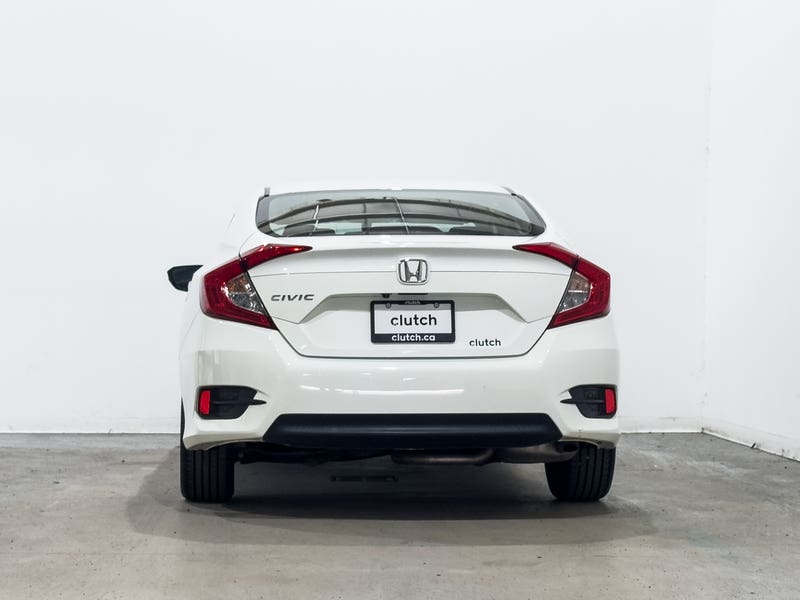 Vehicle photo 4