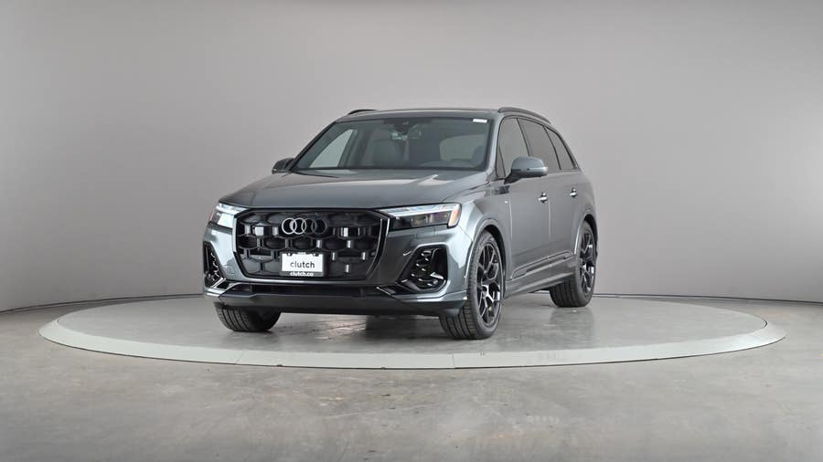 Vehicle photo 2