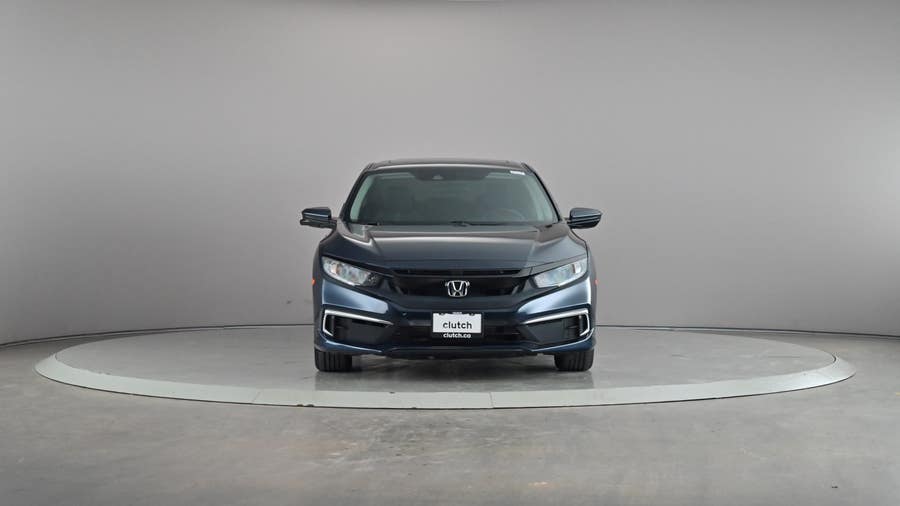 Vehicle photo 3