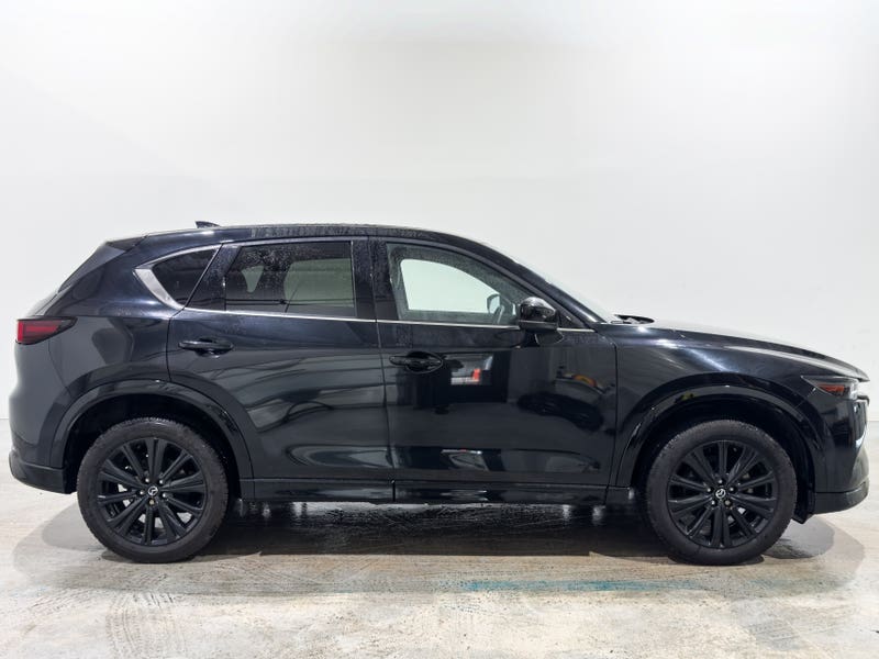 Vehicle photo 3