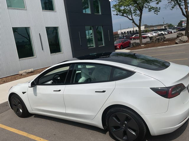 Tesla Model 3 Long Range