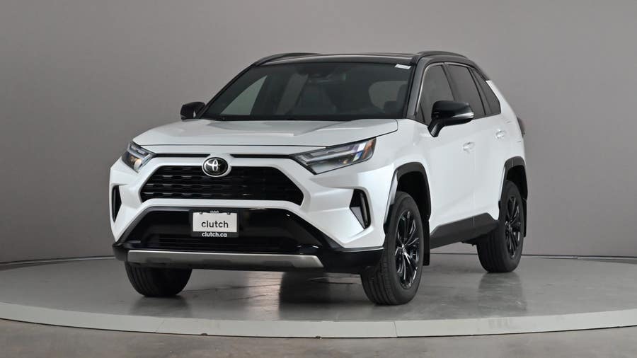 Vehicle photo 1