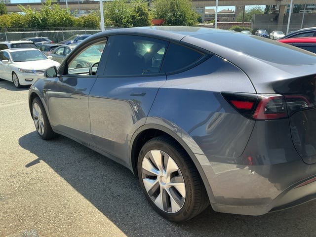 Tesla Model Y Long Range