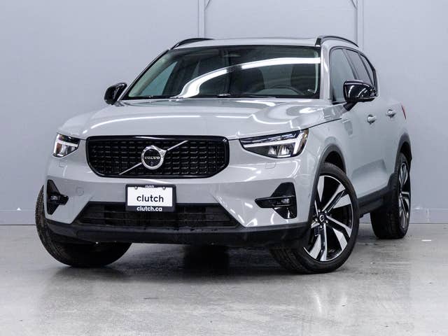 2025 Volvo XC40