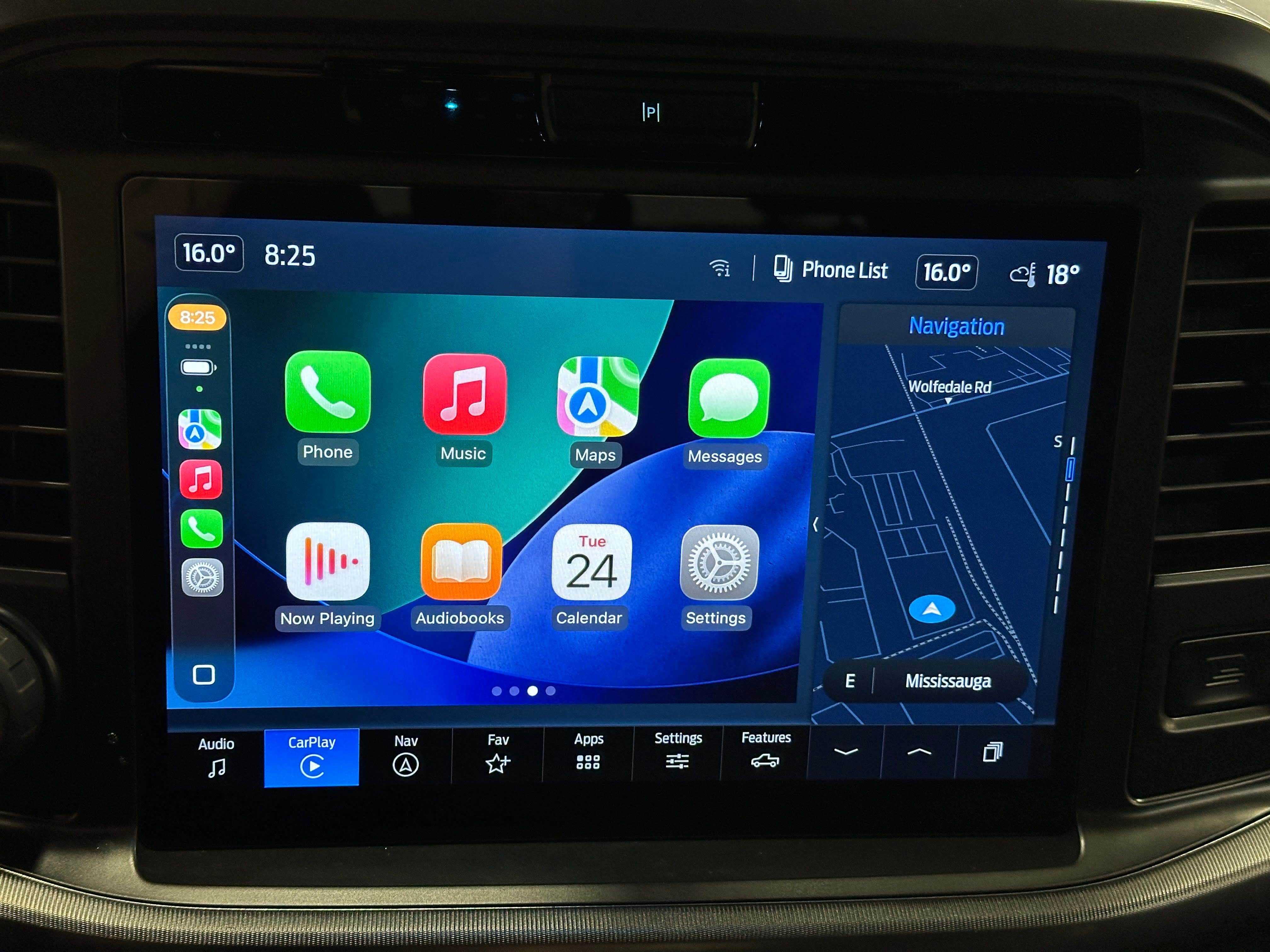 2025 Ford F-150 Lariat SuperCrew 4WD