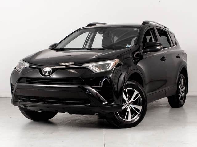 Toyota RAV4 LE