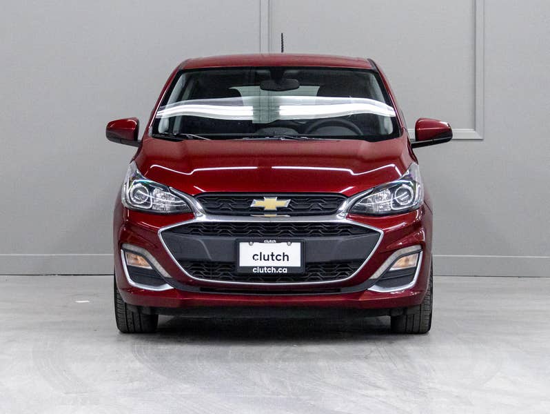 Vehicle photo 2