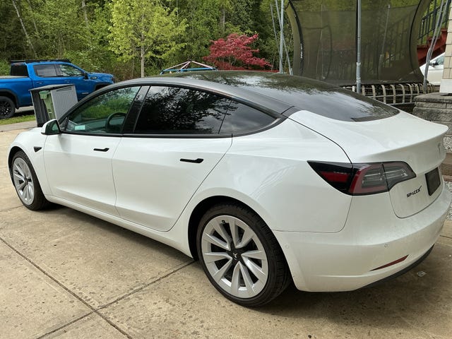 Tesla Model 3 RWD