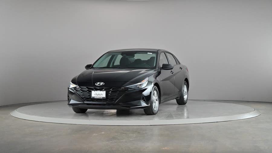 Vehicle photo 2