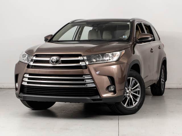 Toyota Highlander XLE AWD
