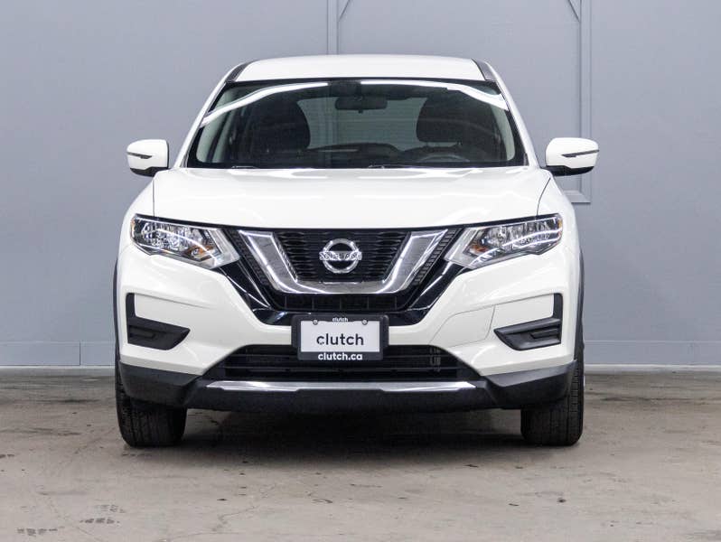 Vehicle photo 2
