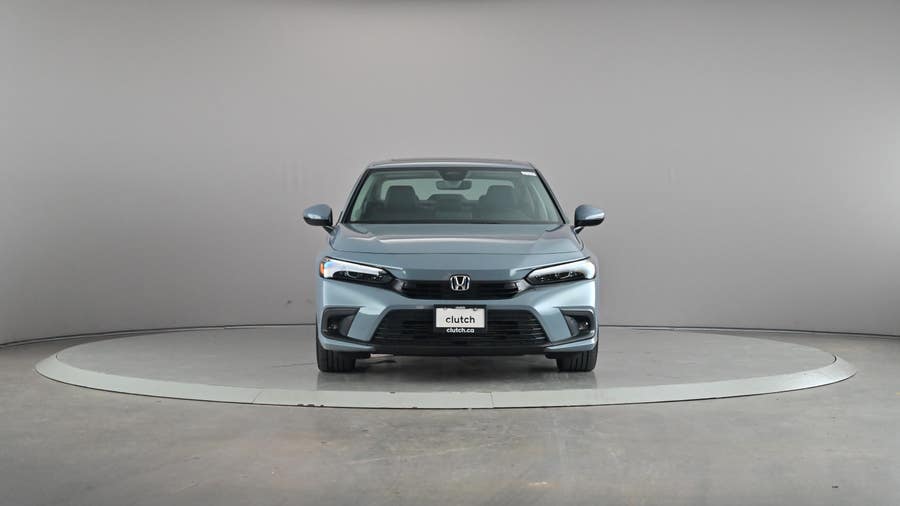 Vehicle photo 3