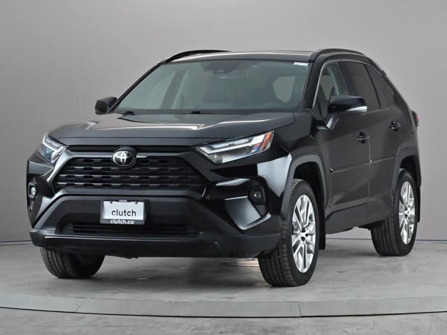 Toyota RAV4 XLE AWD w/ Premium Pkg.