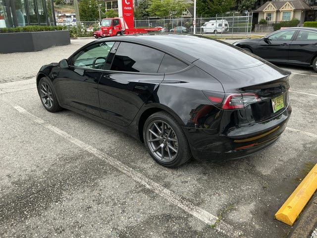Tesla Model 3 RWD