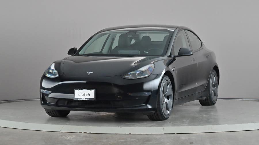 Vehicle photo 1