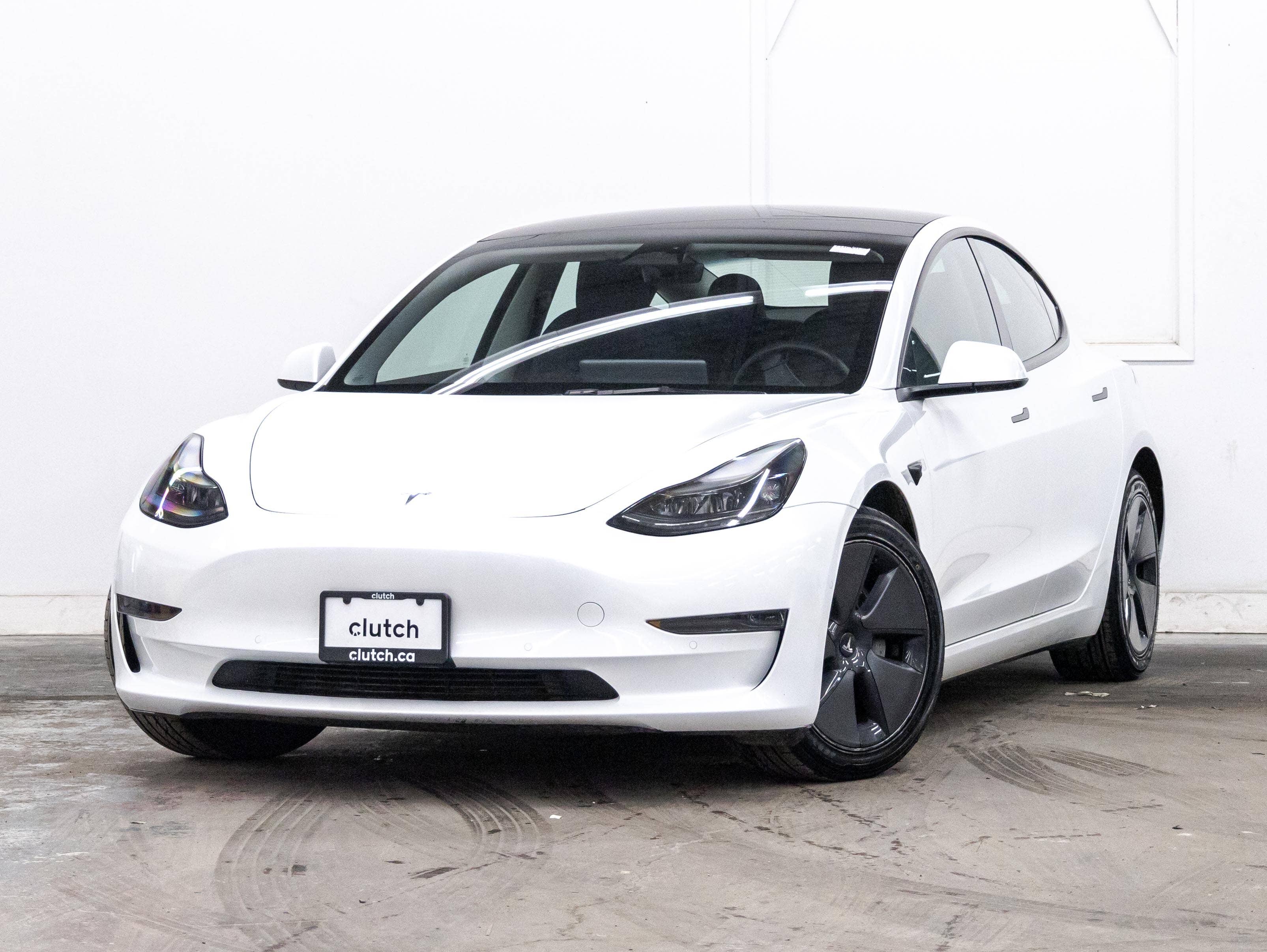2022 Tesla Model 3 RWD