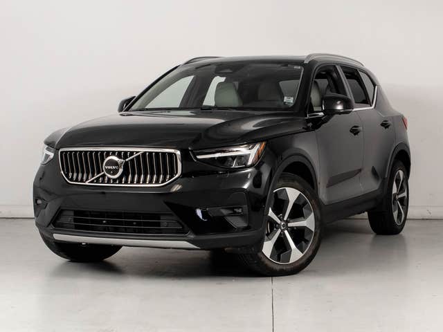 Volvo XC40 B5 AWD
