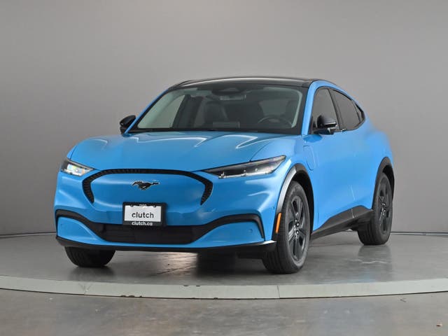 2022 Ford Mustang Mach-E