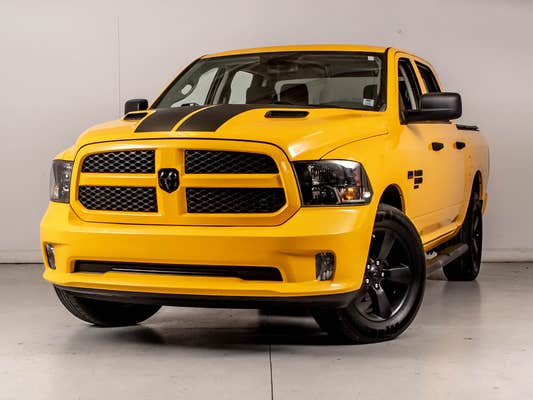 Ram 1500 Classic ST Crew Cab 5 1/2 ft 4x4