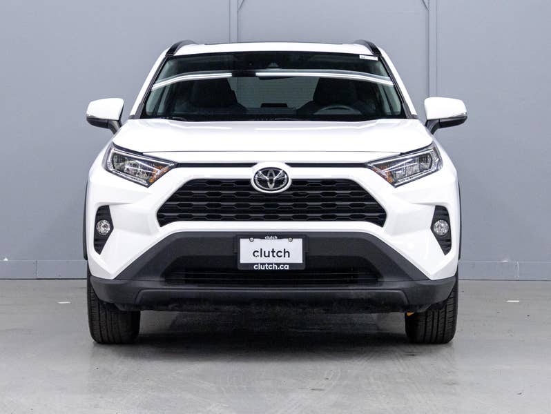 Vehicle photo 2