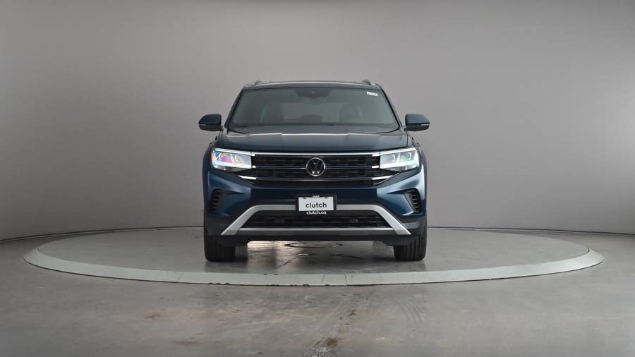 Vehicle photo 3