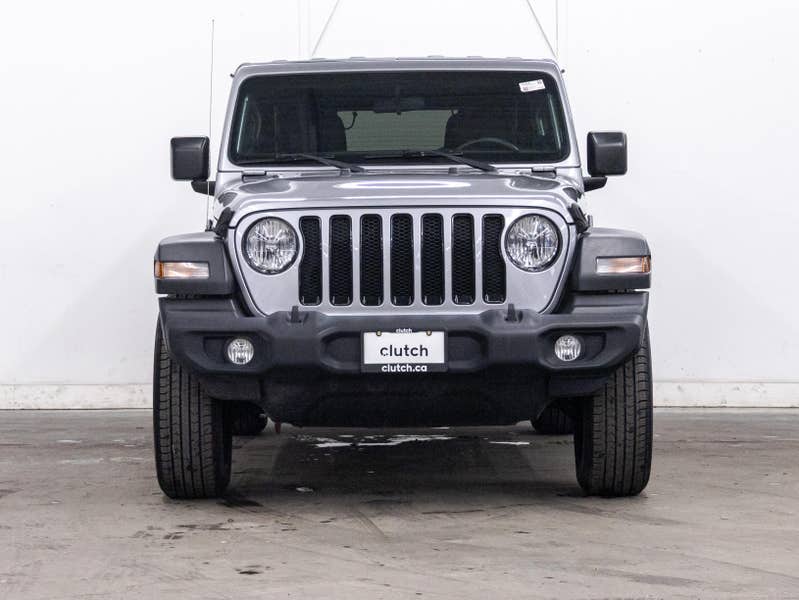 Vehicle photo 2