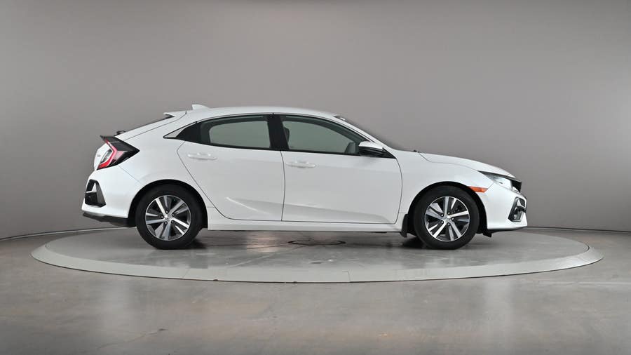 Vehicle photo 4