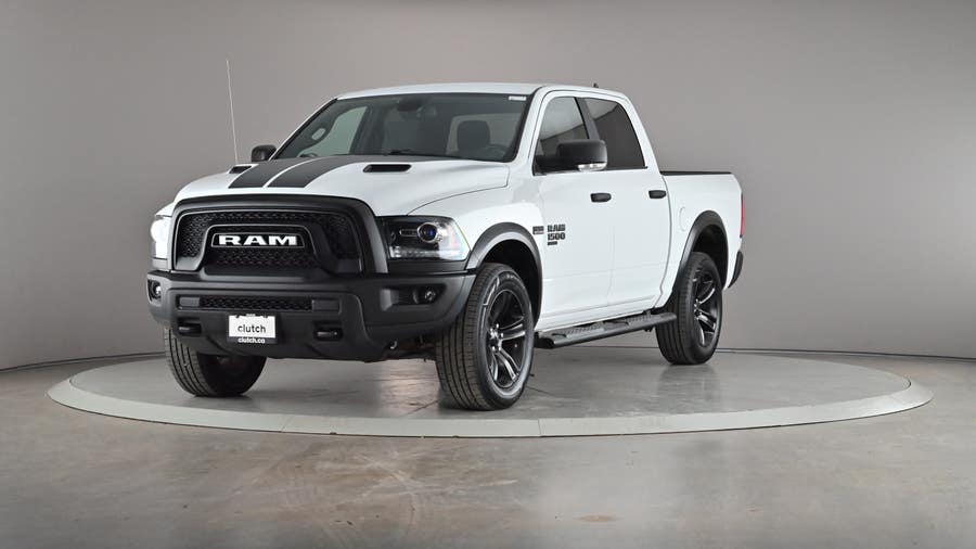 Vehicle photo 2