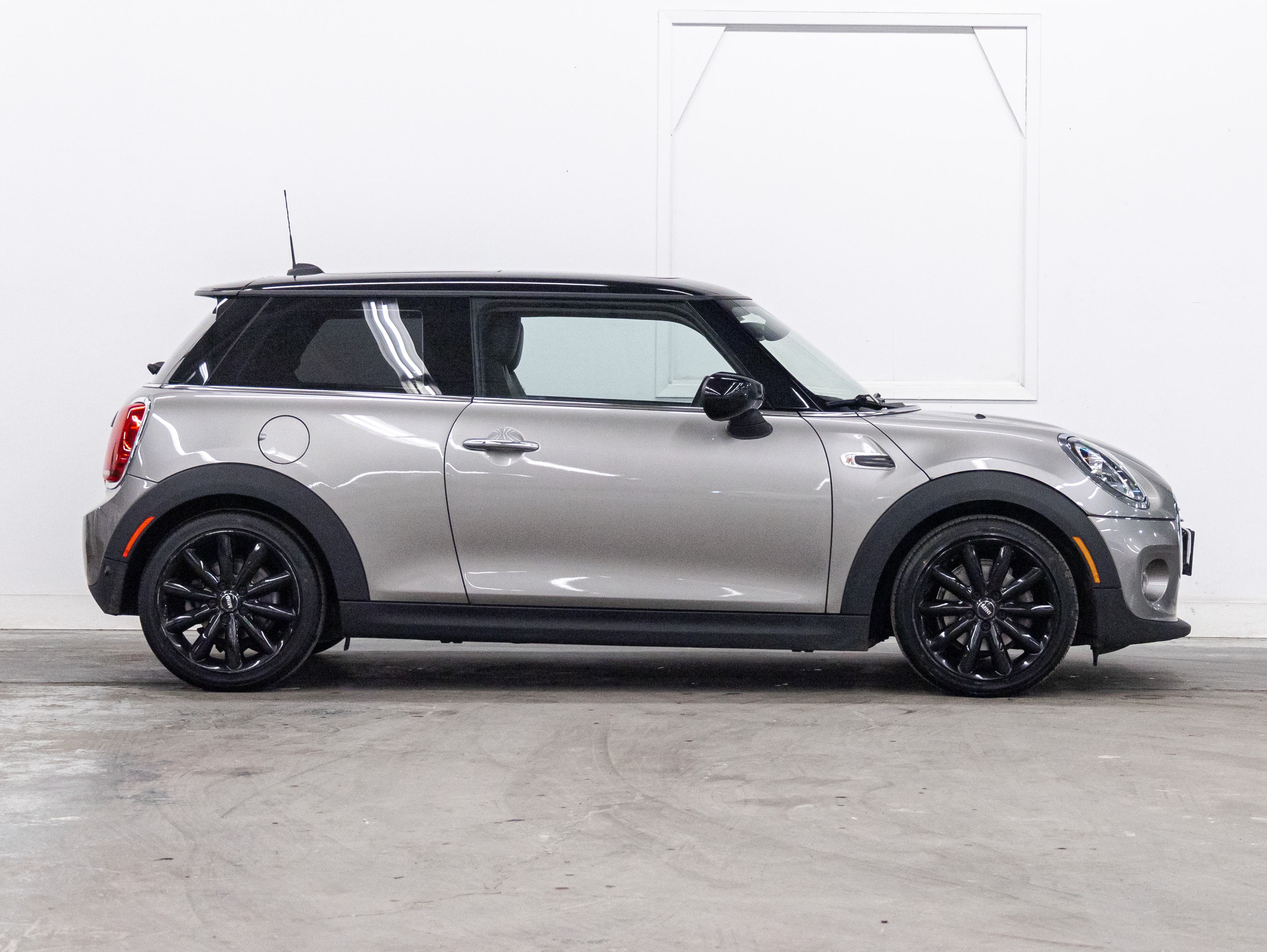2020 MINI 3 Door