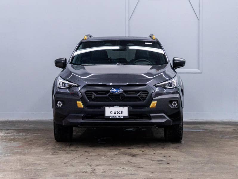 Vehicle photo 2
